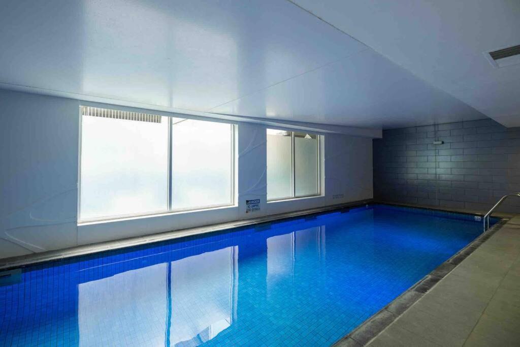 City Apartment, Pool & Carpark Adelaide Dış mekan fotoğraf