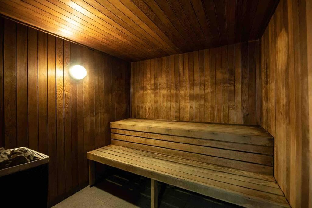 City Apartment, Pool & Carpark Adelaide Dış mekan fotoğraf