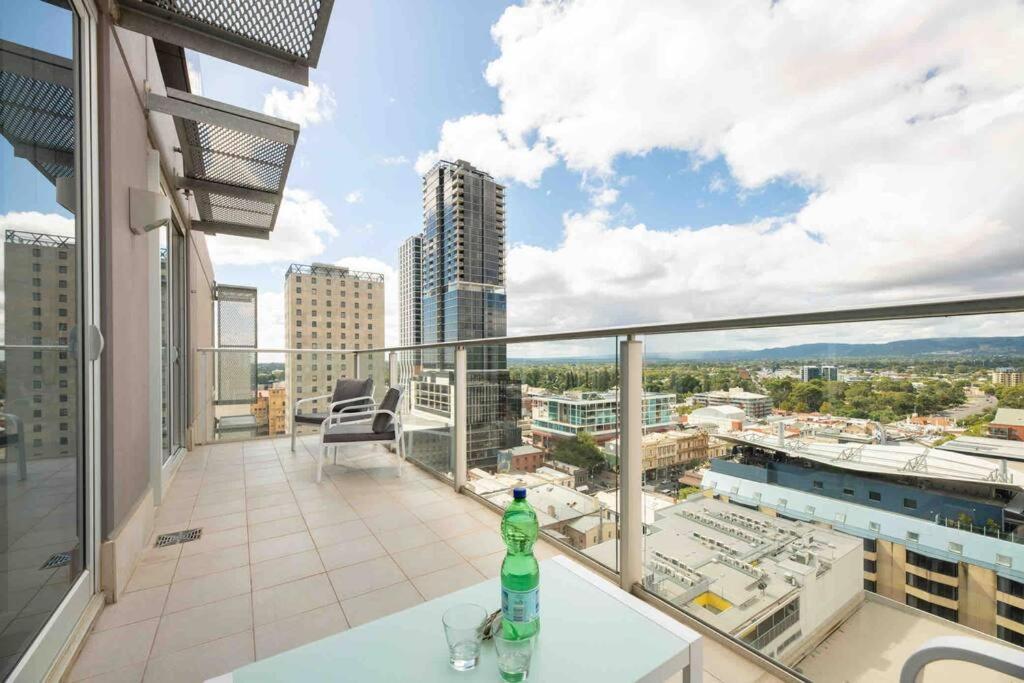 City Apartment, Pool & Carpark Adelaide Dış mekan fotoğraf